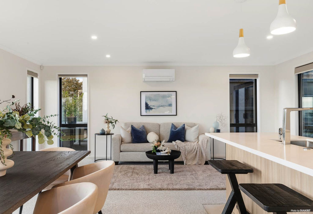 69 Ridgeview Crescent, Pukekohe - Full Staging